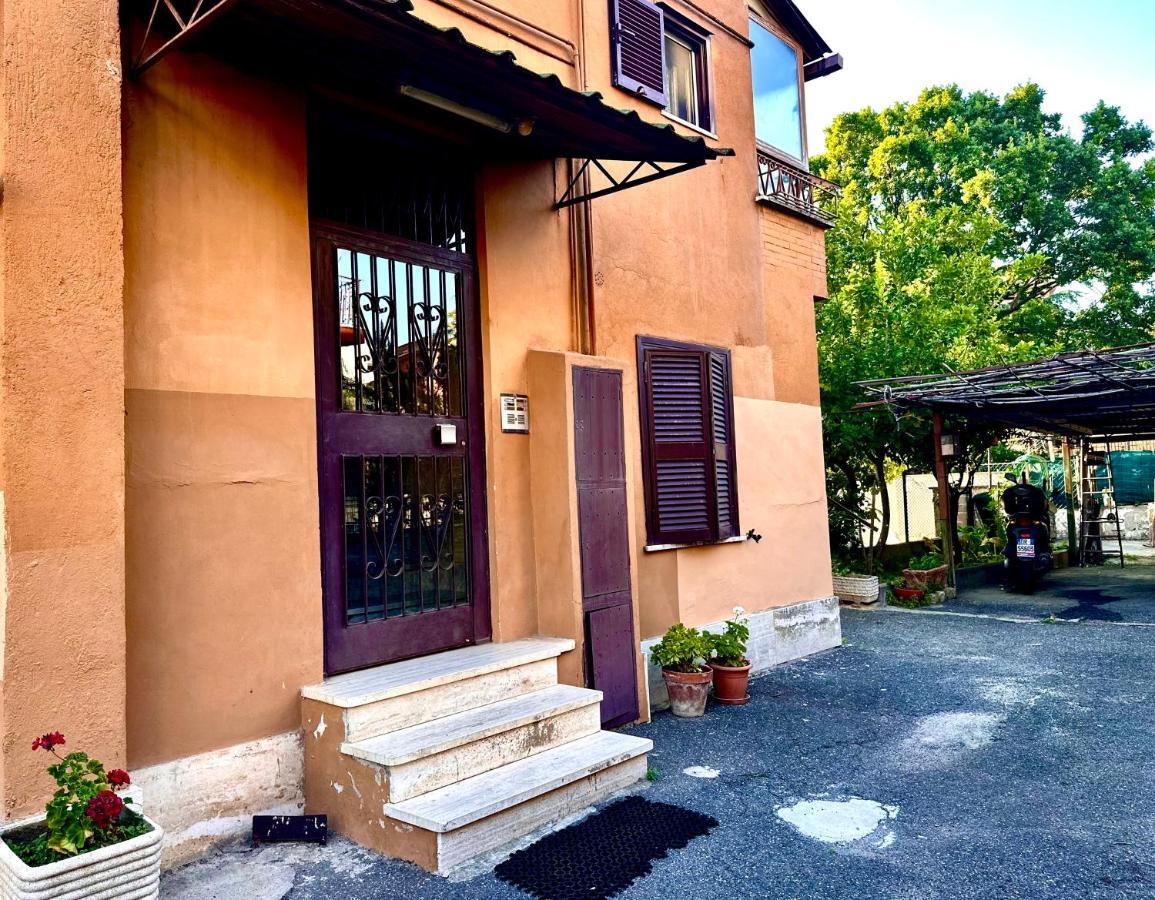 Lägenhet Gemelli-san Pietro-trastevere-casa Con Posto Auto Rom
