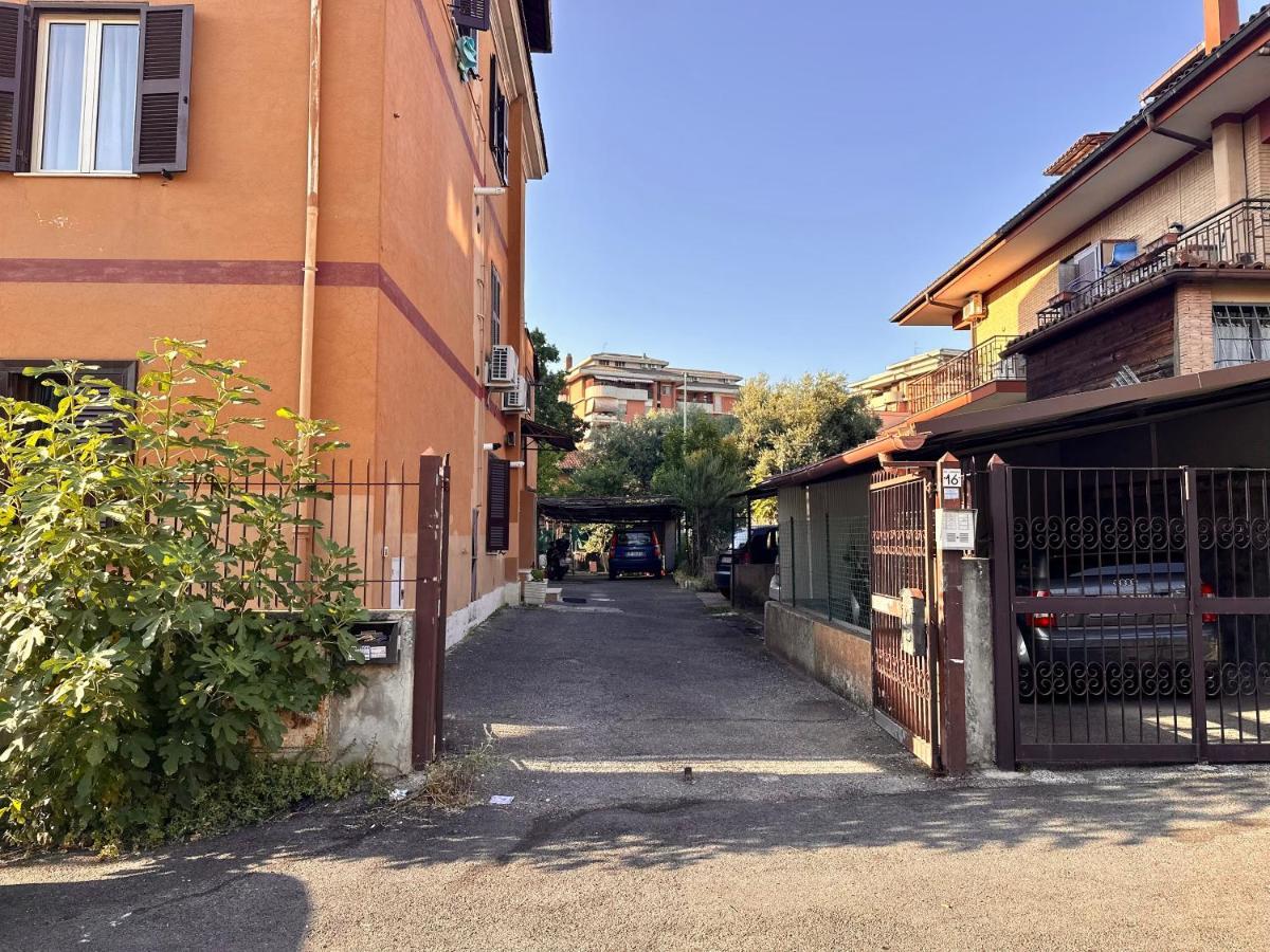 Lägenhet Gemelli-san Pietro-trastevere-casa Con Posto Auto
