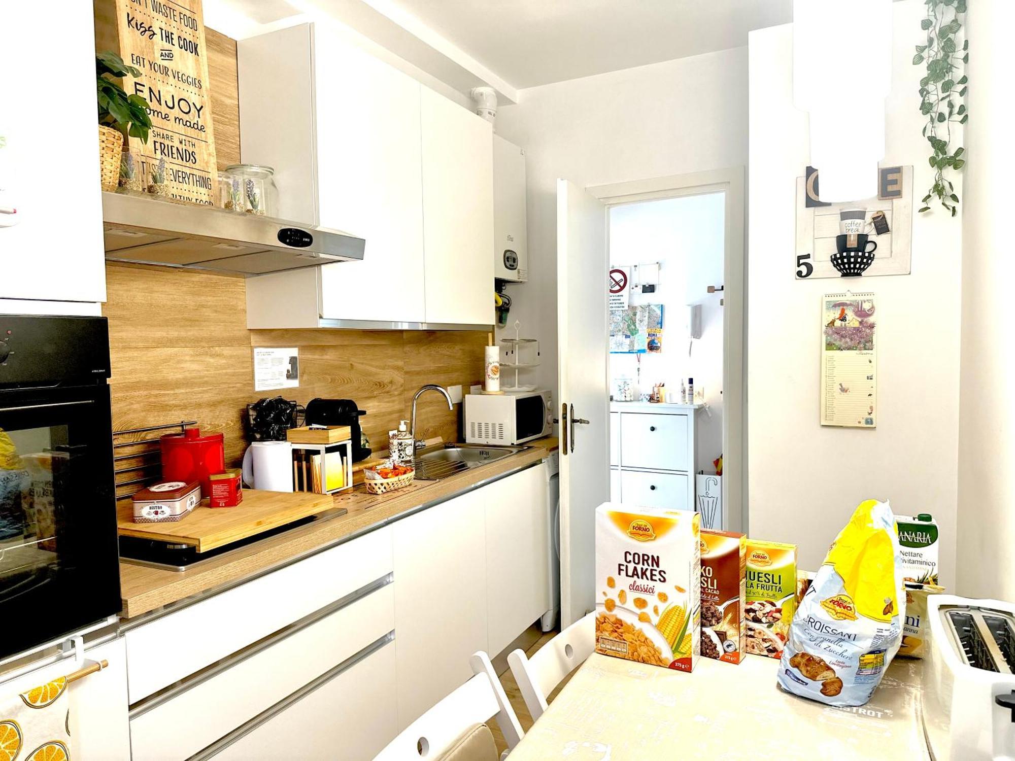 Lägenhet Gemelli-san Pietro-trastevere-casa Con Posto Auto *