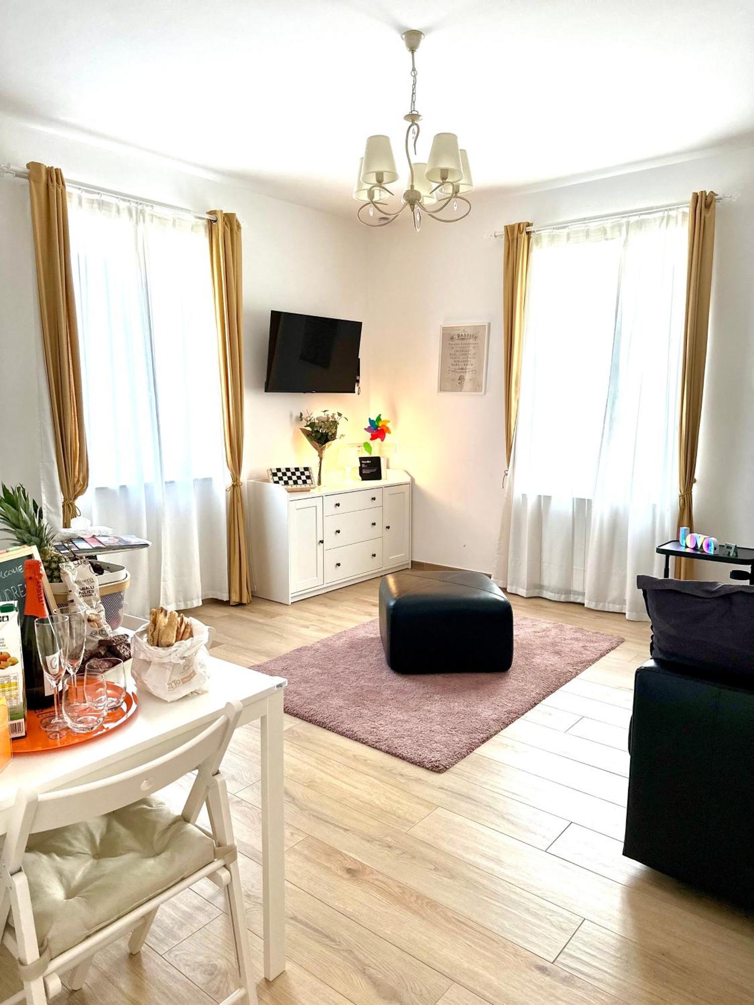 Gemelli-san Pietro-trastevere-casa Con Posto Auto Apartment Rom